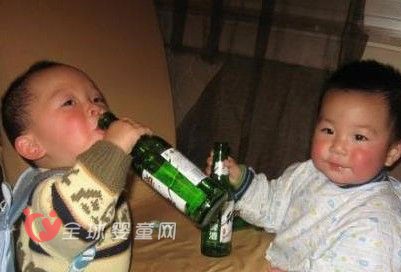 2岁儿童喝酒死亡 禁酒大人背判失致过失致死罪