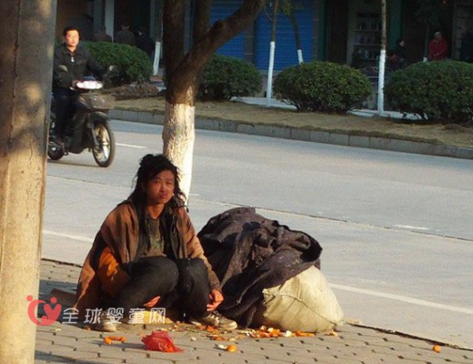 孩子怎么样辨别患有精神病的人？