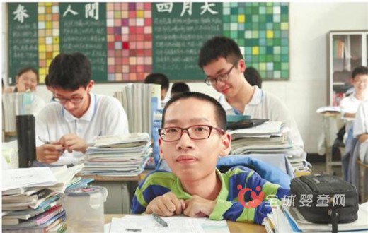 邵镇炜：患上“肌肉萎缩性侧索硬化症”的少年版霍金