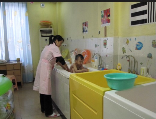 婴幼儿生活馆的生存现状