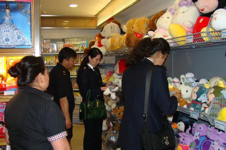 宝宝3种危险玩具 妈妈选购需谨慎