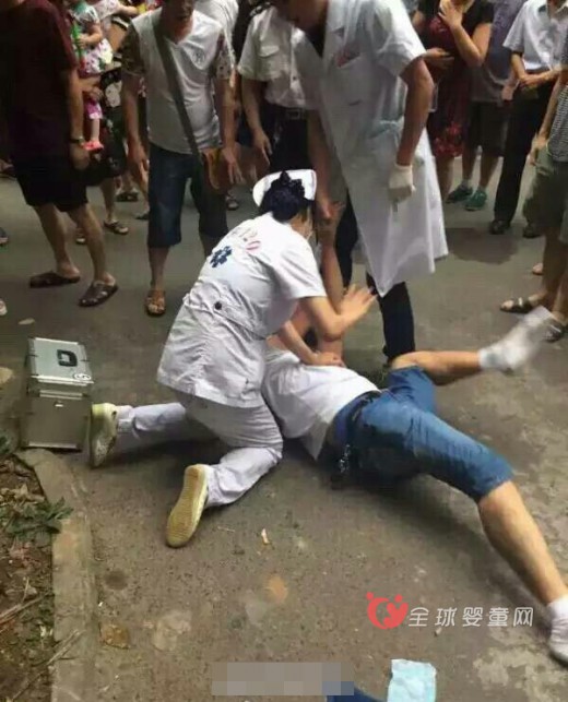 家长打电话，1岁宝宝坠楼身亡