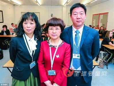 中国教师赴英国进行中国式教学将学生训哭