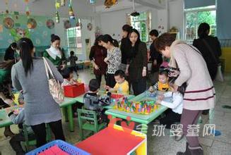 爸爸妈妈们为什么要送孩子上幼儿园的6大理由
