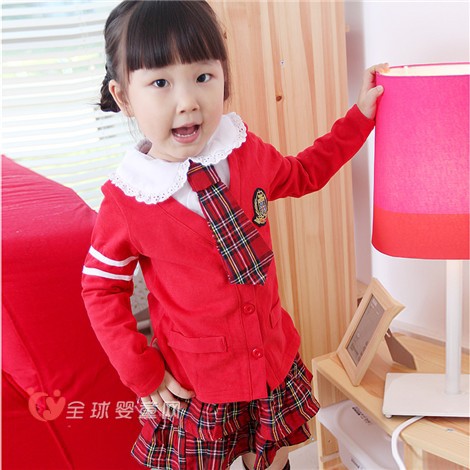 孩子开学常备潮流 无法拒绝的童装学院风格