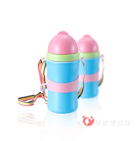 亲亲我太空隔热杯 让宝宝随时随地都能喝水