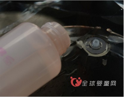 卡玛诗营养BB润肤油 宝宝肌肤健康的一小步