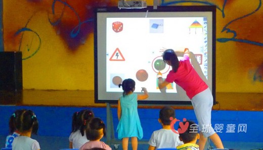 2016华南国际幼教展值得观赏的亮点——电子白板优化幼儿园教学活动
