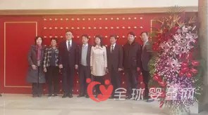 爹地宝贝在北京敲响新三板 成为中国纸尿裤第一股
