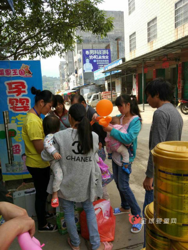 美力源热销广西莱恩王国母婴连锁  双店共迎市场活动
