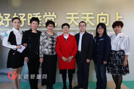 辣妈帮携手帮宝适筑建爱心平台