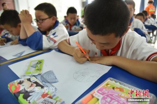 教育部：中小学生学籍不能够作为入学条件
