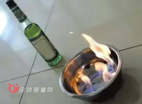 小孩喷花露水会出现燃烧的情况吗 花露水燃烧可以驱蚊吗