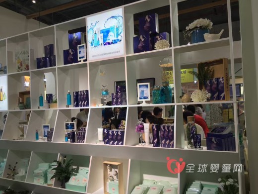 十月妈咪与您相约上海CNME孕婴童展不见不散