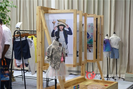 NONO&co在2016年上海CBME中国孕婴童展盈车嘉穗