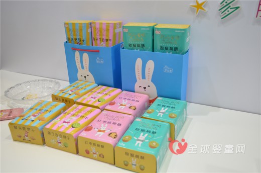 好立美华丽亮相2016cbme上海孕婴童展