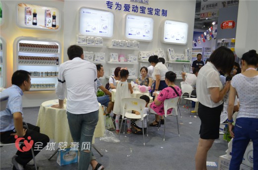 贝兜宝宝辅食亮相CBME展 专为爱动宝宝定制