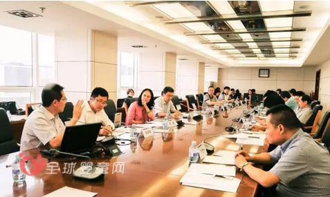 奶粉配方注册制基本成形 跨境中小品牌将被清出市场