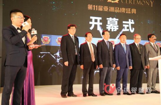 完达山乳业董事长王景海获“亚洲品牌十大创新人物”殊荣