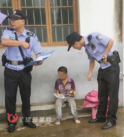 10岁不会说话男孩走失 为帮忙找家后民警做的举动感动众人