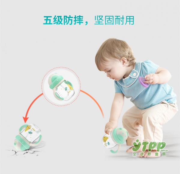 宝宝爱上喝水的小秘密　小水滴系列Ｔritan学饮杯