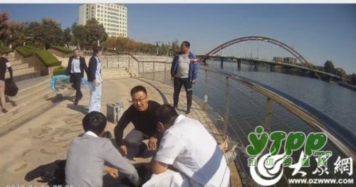 一个怀孕八个月的孕妇跳河自杀  家人们一定要重视孕妇情绪问题！！