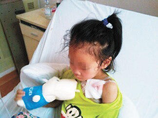女孩接种疫苗发生异常需百万医疗费 这样的健康安全不容忽视