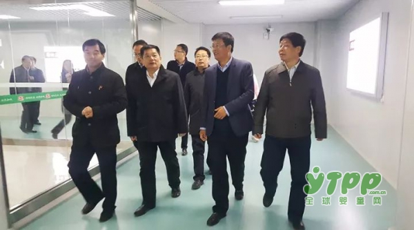 宝鸡市委副书记陈光明等领导一行莅临和氏乳业集团视察指导