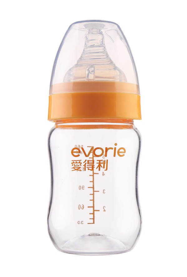 奶瓶是宝宝最需要的育儿神器 宝宝奶瓶怎么选
