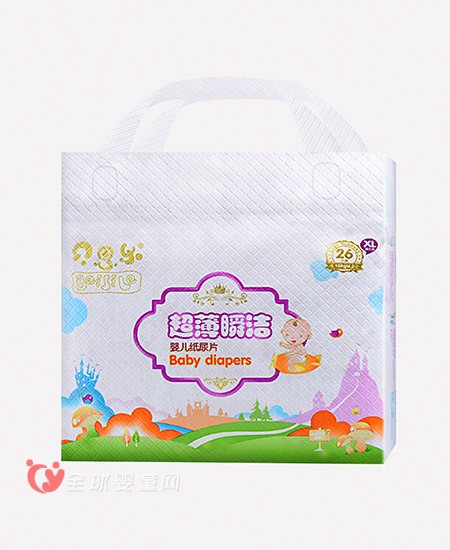 宝宝穿纸尿裤易漏尿怎么办   贝思乐纸尿裤有绝招