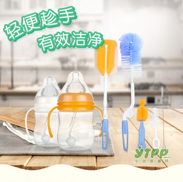 为孩子把好入口关小小奶瓶清洁勿大意