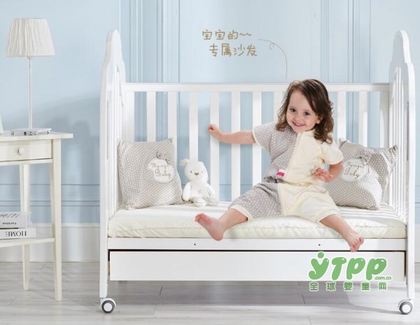 蒂爱实木多功能婴儿床 宝宝好睡眠的专场