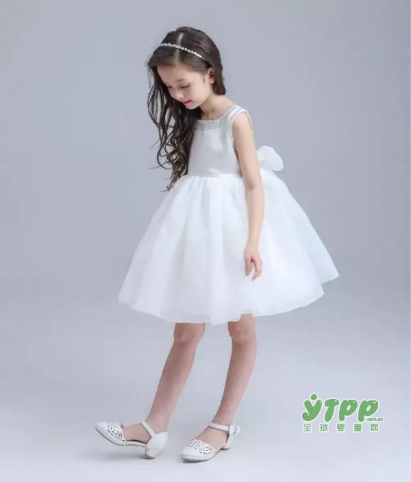 可爱美丽的礼服小公举来啦！