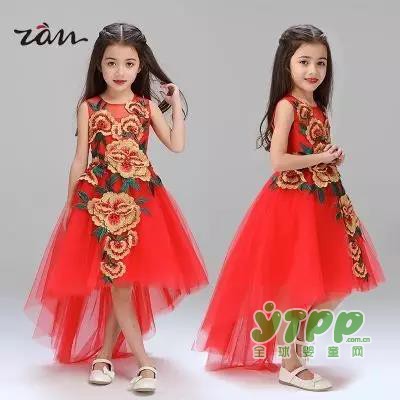 可爱美丽的礼服小公举来啦！