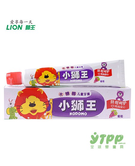 婴幼儿牙刷怎么选  宝宝的健康从刷牙开始