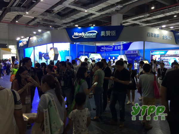 美赞臣华丽亮相CBME展 现场的人气超爆棚