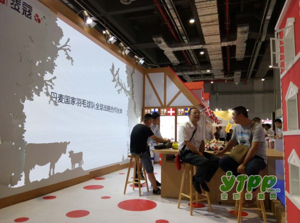 麦蔻精彩亮相2017CBME孕婴童展  丹麦思想者欢迎您