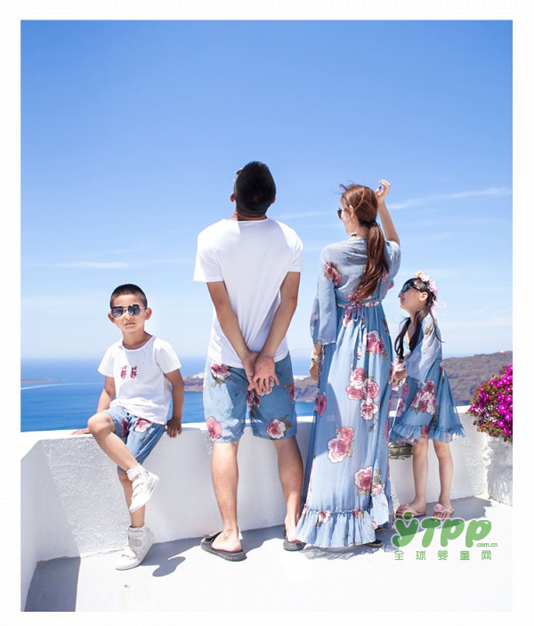 海边度假风亲子装  美丽温馨让这个夏天不留遗憾