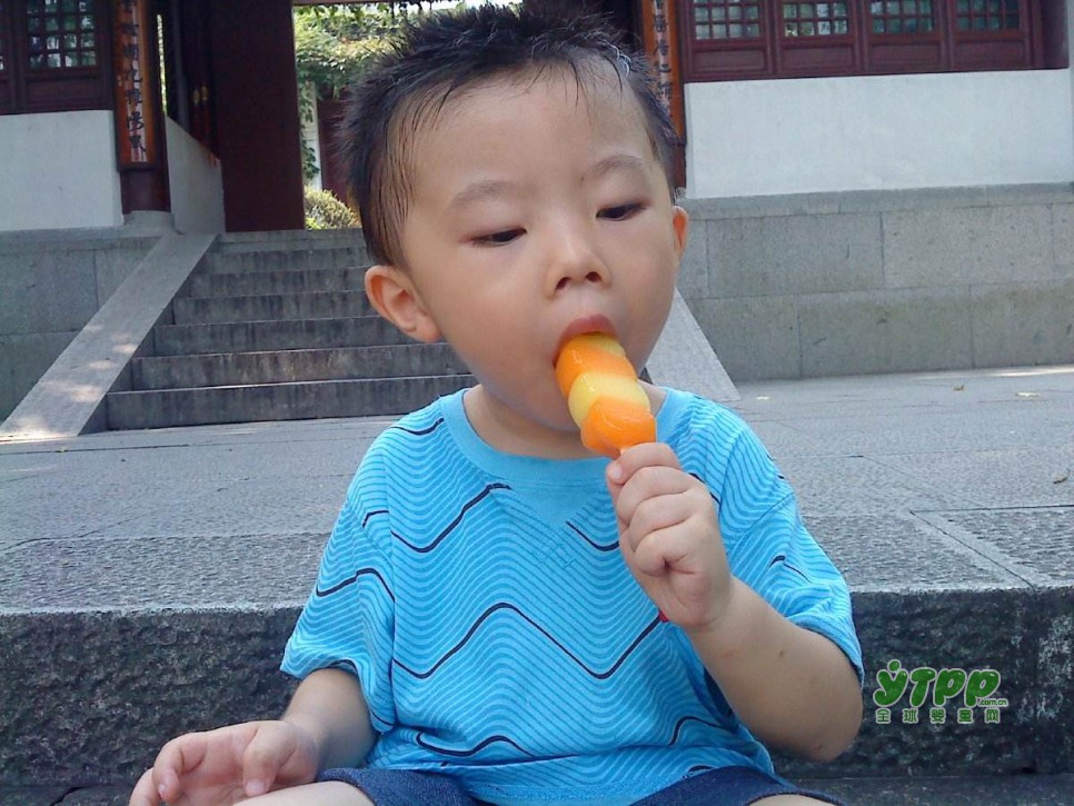 吃了它小男孩全身换血超5次   原因竟让人大跌眼镜  大家应该都吃过