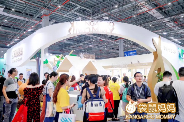 袋鼠妈妈首次亮相CBME展会  现场签单如潮