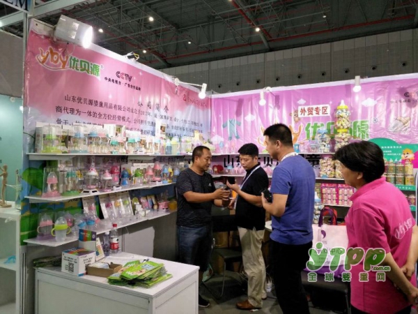 2018CBME孕婴童展  优贝源奶瓶燃炸现场