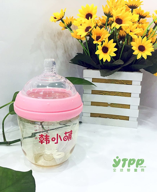 韩小萌婴童零食系列之外还有奶瓶  韩小萌奶瓶为你带来轻松喂育体验