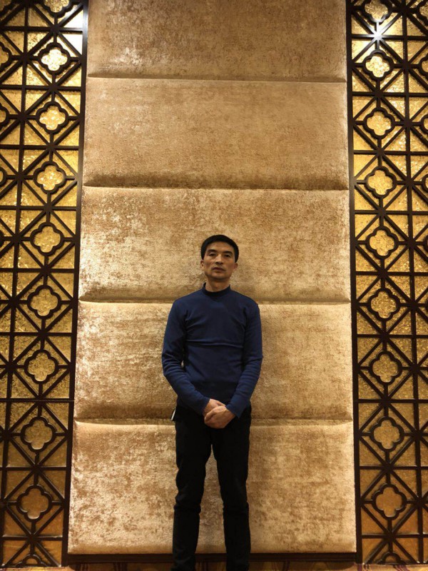 江西朗宏实业有限公司付总携全体员工恭贺新年： 财源广，事业顺，运道旺，生活甜，身体棒