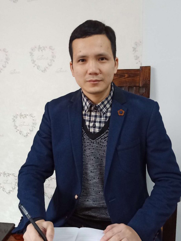 江西功夫熊实业有限公司总经理杨涛携全体员工恭祝：大家新年快乐 身体健康