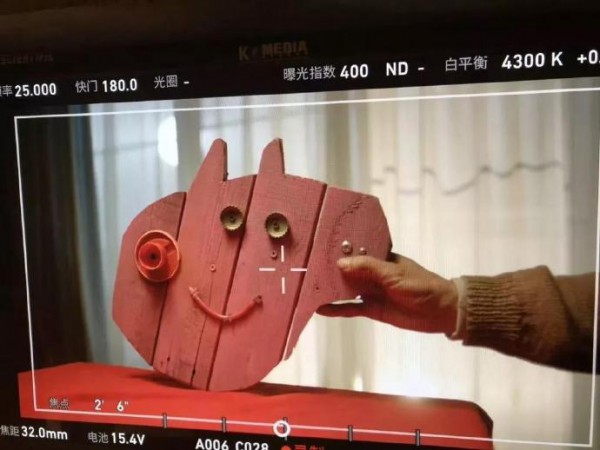 小猪佩奇碾压喜羊羊？国产IP为何输得这么惨