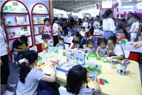 Toy Report携首届玩具报告父母推荐大奖参与2019中国玩具展