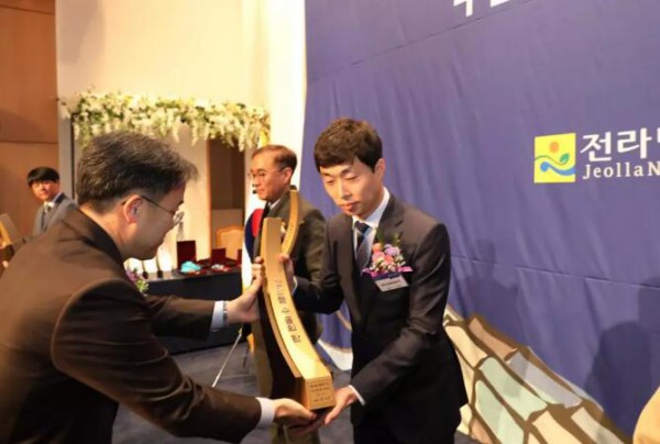喜讯｜宜品乳业HAM GLOBAL斩获2019韩国总统奖金奖！