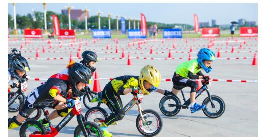 2019“ROOKIE & NORWEE CUP”幼儿滑步车赛15城完美收官