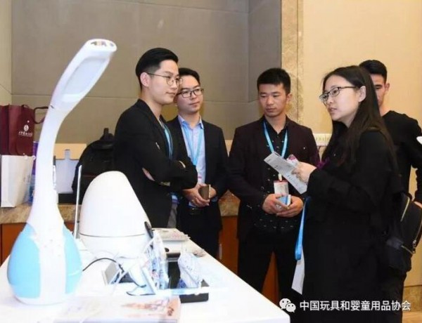 李克强：“多渠道扩大学前教育供给。” 玩具婴童幼教企业产品研发如何紧跟政策利好？