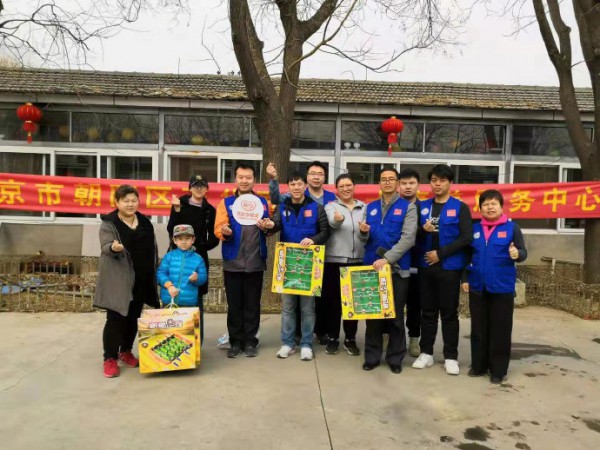 乐友携手侨基会善行团为残障儿童献上生日祝福